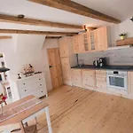 Kolar Apartament *