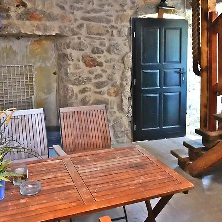 Apartment Kolar Pirovac